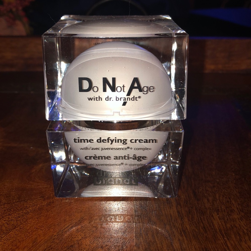 dr. brandt D.N.A. time defying cream